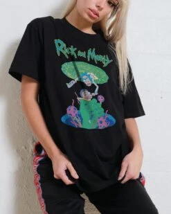 Rick And Morty Portal T-Shirt -Threadheads Clothing Black Front 958e5f98 a328 45be a66c f3a10e34d94a