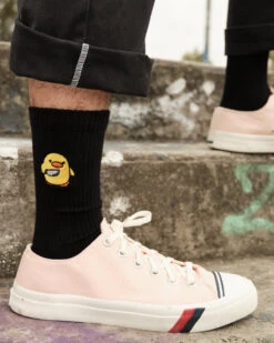 Chick Knife Socks -Threadheads Clothing Frame13 37fcb32e c8af 4bec a999 4a5c5b431683