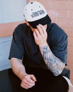 Your Mum Hat -Threadheads Clothing Frame20 1d867493 2261 4bcd adc0 b097bd94219e