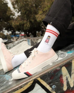 Salty AF Socks -Threadheads Clothing Frame2 c391c572 bb1b 4044 b5f4 130e21c7fa9a