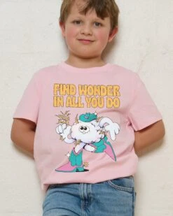 Find Wonder Kids T-Shirt -Threadheads Clothing KidsPinkTee d4e1118b 5013 4e1d 8826 6980e5b3e824