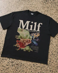 Man I Love Frogs Oversized Tee -Threadheads Clothing MILF Frogs Website 1