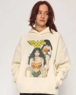 DC Wonder Woman Queen Of The Amazons Hoodie