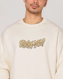 Scooby-Doo Ruh-Roh Sweatshirt -Threadheads Clothing Natural Jumper Close Up Front 1 a8cb7916 9336 4033 9a92 45a4458bc74e