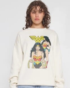 DC Wonder Woman Queen Of The Amazons Sweatshirt
