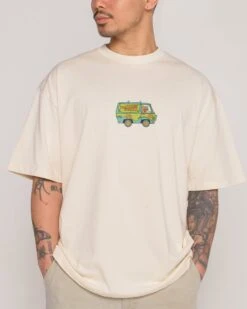 Scooby-Doo Mystery Inc Oversized Tee -Threadheads Clothing NaturalOversized Close Up Front 417d991c 6327 49d2 8115 ddbca514137e
