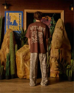 Outlaws Oversized Tee -Threadheads Clothing TH Western Ecom COMPRESSED00205