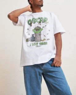 Sesame Street Oscar I Love Trash T-Shirt -Threadheads Clothing White Front 145fbf96 e2c7 47d9 99c4 689b571f349e
