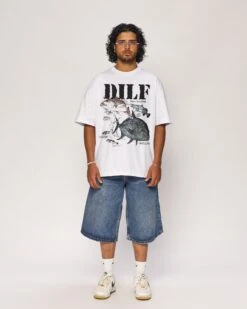 Damn I Love Fish Oversized Tee -Threadheads Clothing White Full Body Oversized Front 1 6baee925 8e86 4c48 a49b 18ebd32166b0